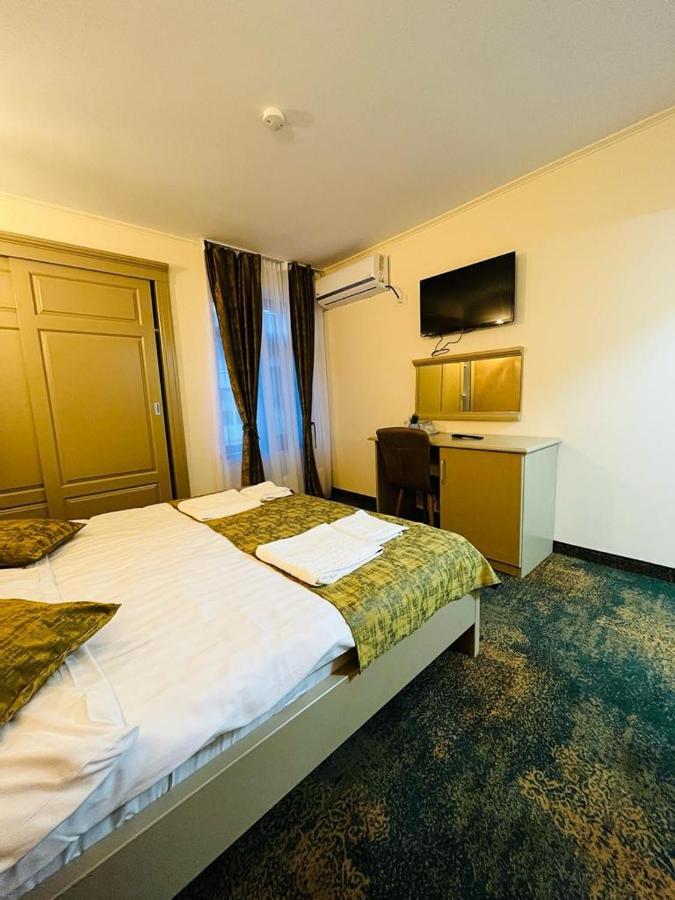 Hotel La Ane Babadag Extérieur photo