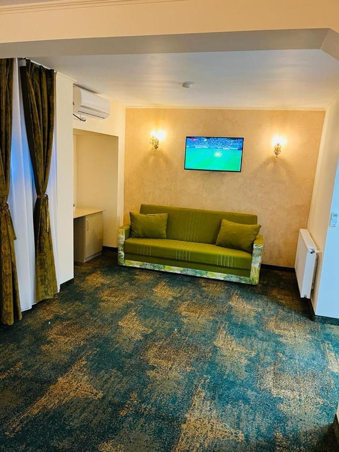 Hotel La Ane Babadag Extérieur photo