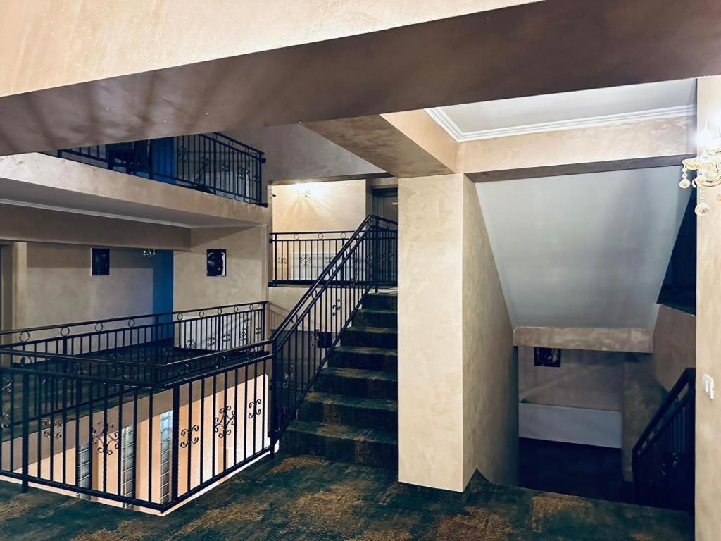 Hotel La Ane Babadag Extérieur photo